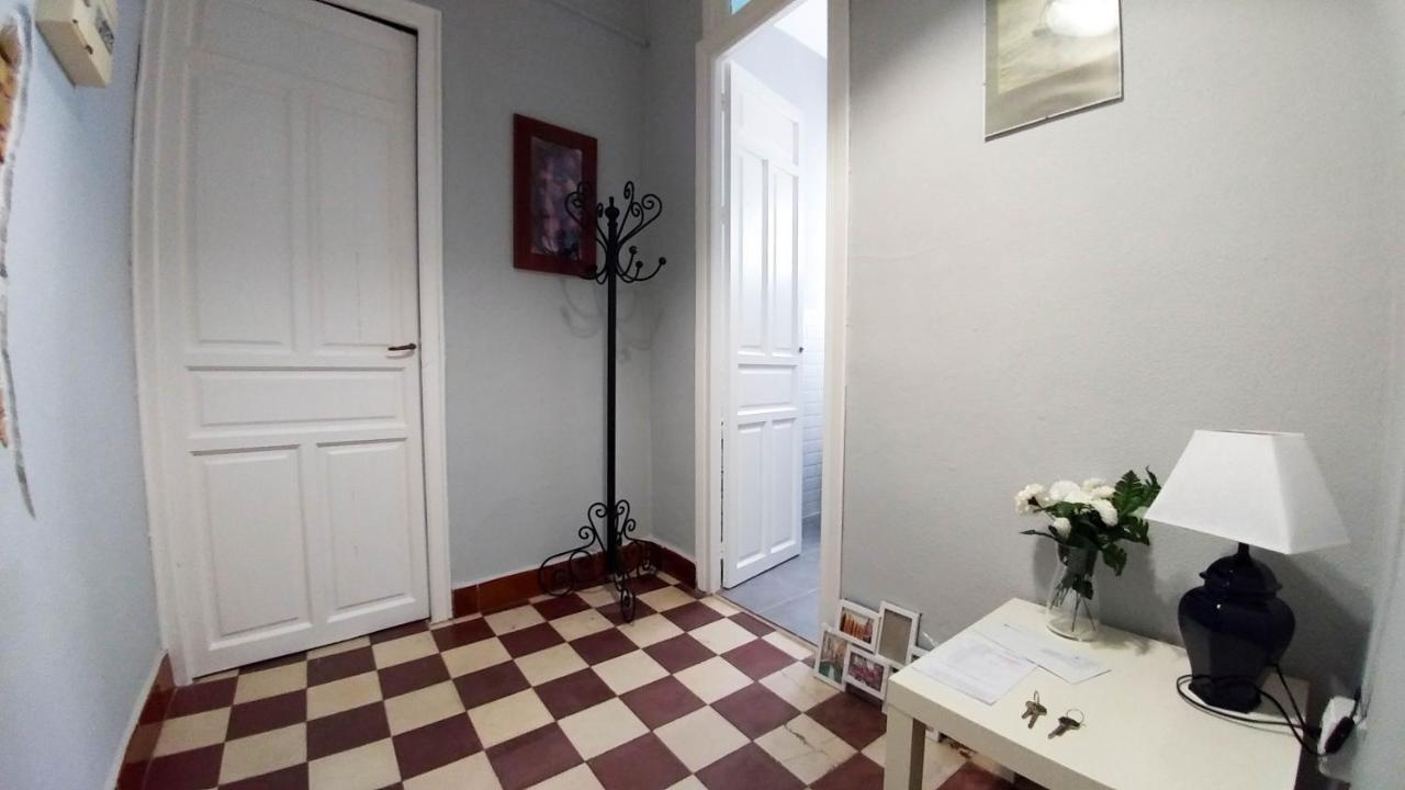 Apartamento Plaza De Dona Elvira 8 Seville Exterior photo