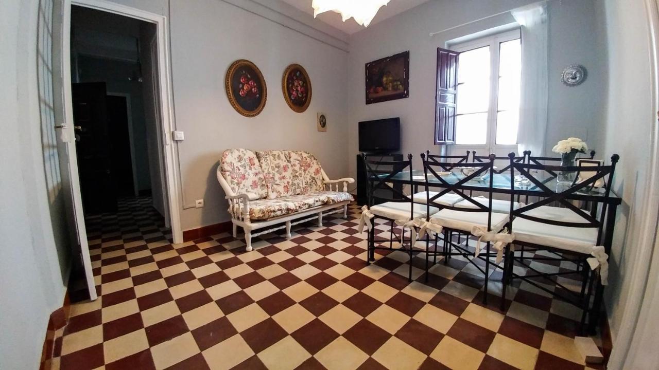 Apartamento Plaza De Dona Elvira 8 Seville Exterior photo
